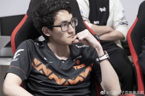 Karsa在中国队比赛中挺进下一轮，败北引发热议！的简单介绍