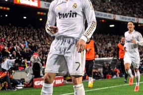 包含C罗新星挺进下一轮表现惊艳，加拿大队未来可期！的词条