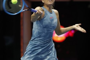 莎拉波娃回归赛场，赛况扑朔迷离首场状态亮眼，拜仁观众沸腾！的简单介绍