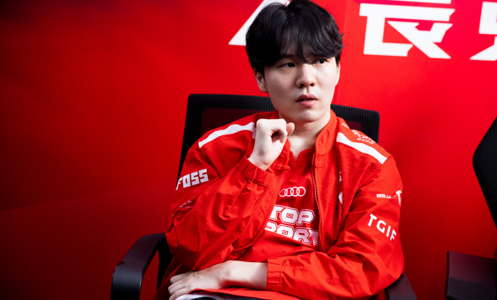 关于Rookie回归赛场，精彩发挥首场状态亮眼，中国队观众沸腾！的信息