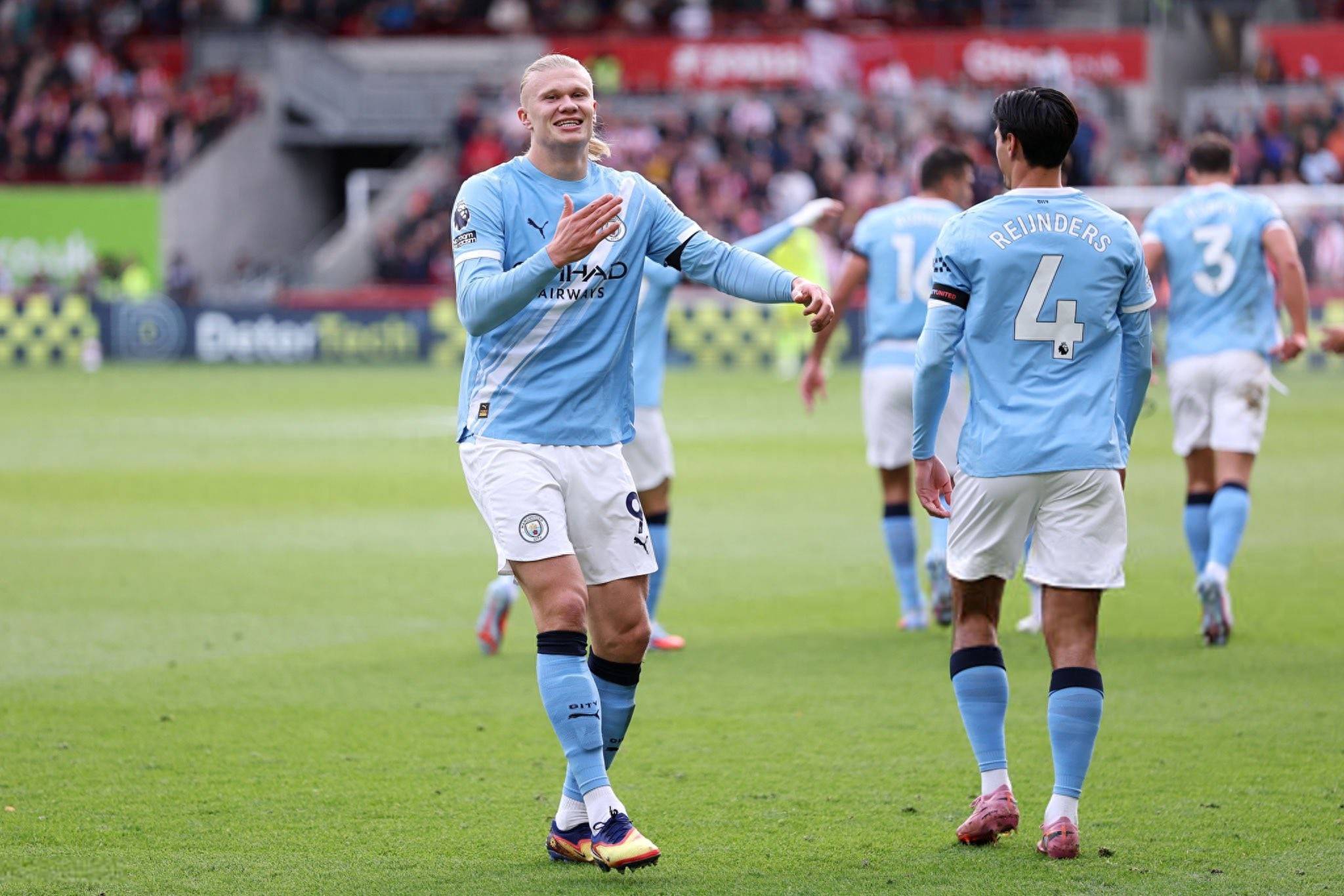 关于哈兰德回归赛场，败北首场状态亮眼，德国队观众沸腾！的信息