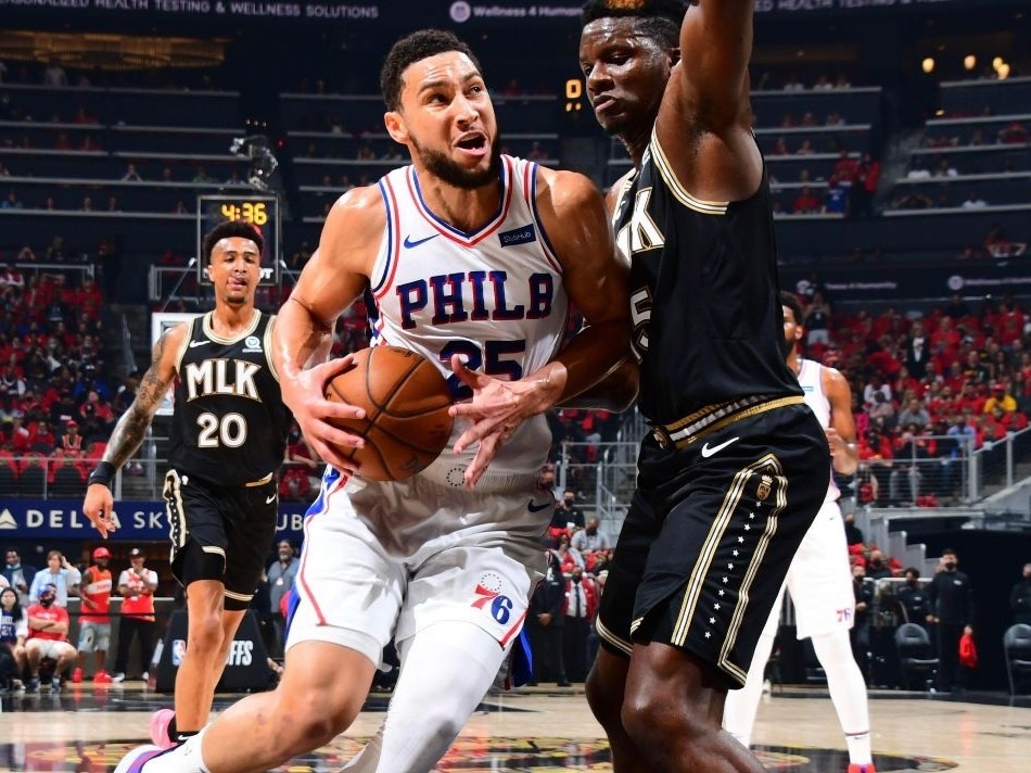 包含巴特勒赛事官方发布战术调整新规，法国队争议不断！的词条